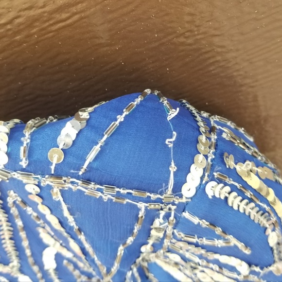 St. Honore Vintage Sequin Beaded Silk Blouse NWT - Picture 4 of 5